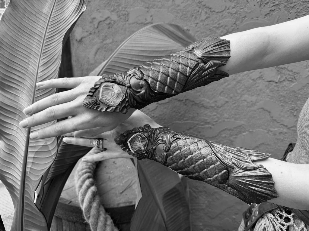 Birth of Venus Gemini Silicone Arm Bracers