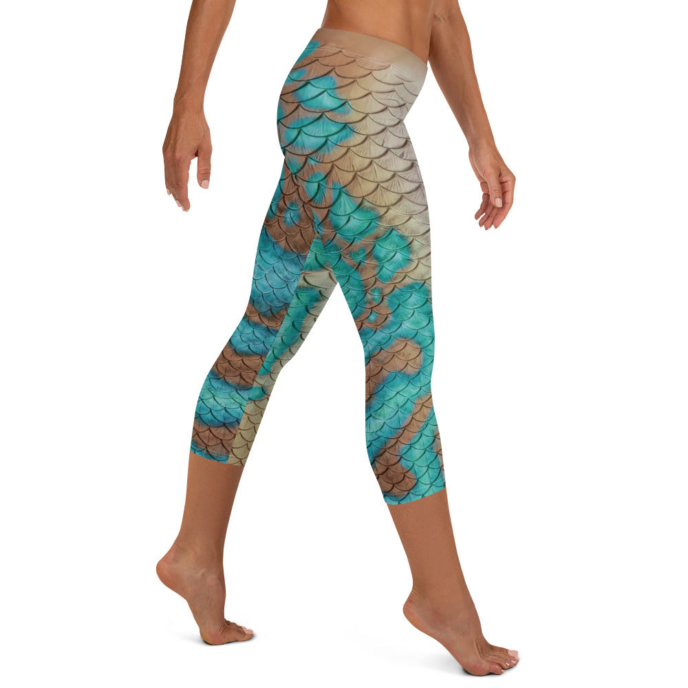 Queen Conch Capri Leggings