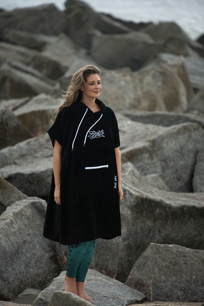 Finfolk Deadly Depths Black Changing Poncho