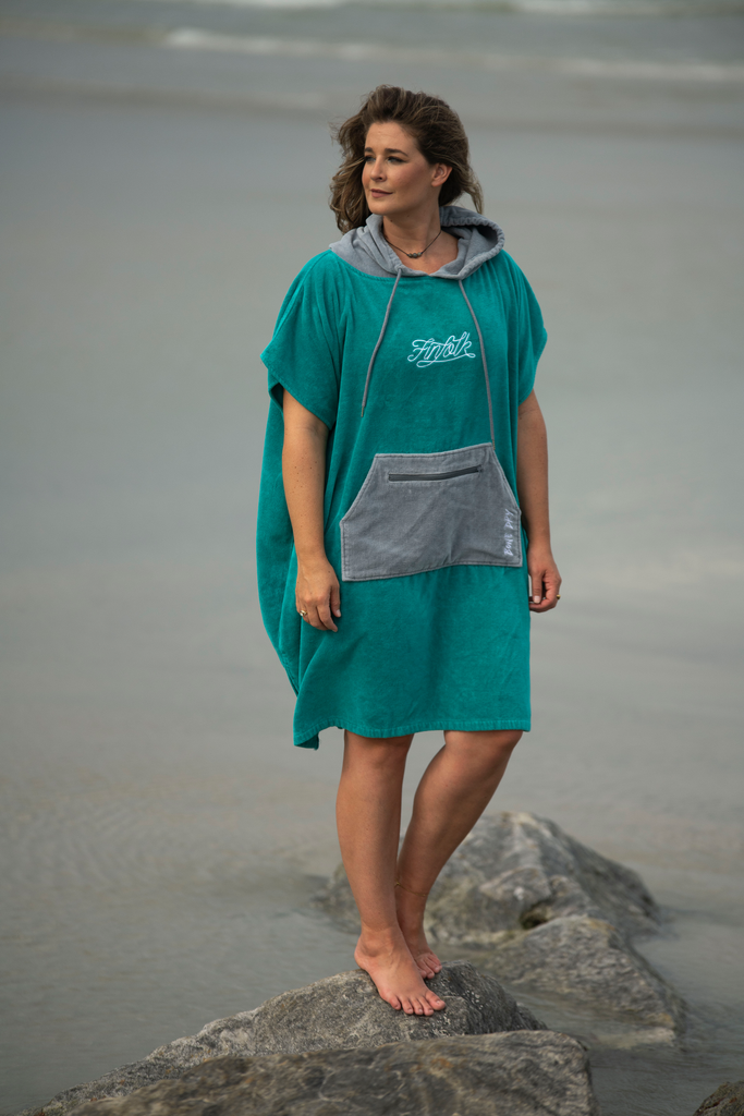 Finfolk Swim Team Teal Changing Poncho