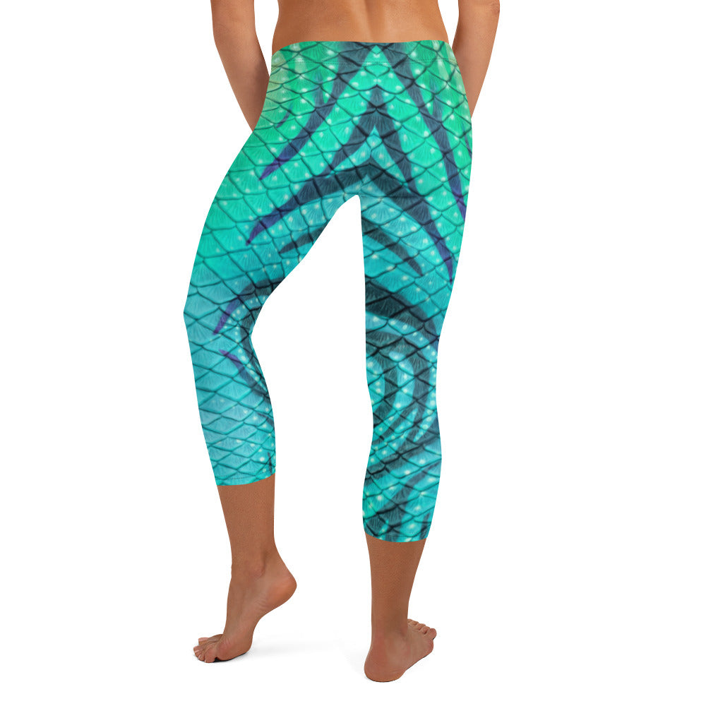 Way of Water Capri Leggings