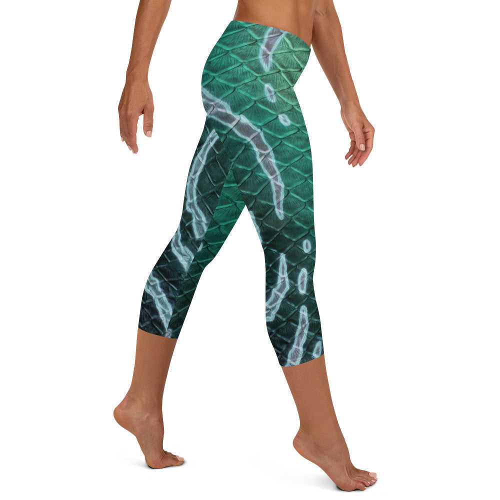 The Dark Sea Capri Leggings