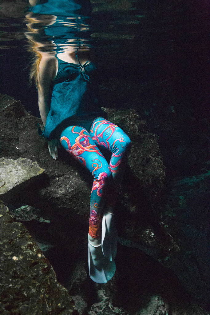 Curious Kraken Leggings