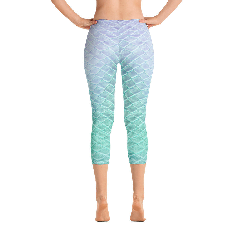 Caspian Cove Capri Leggings
