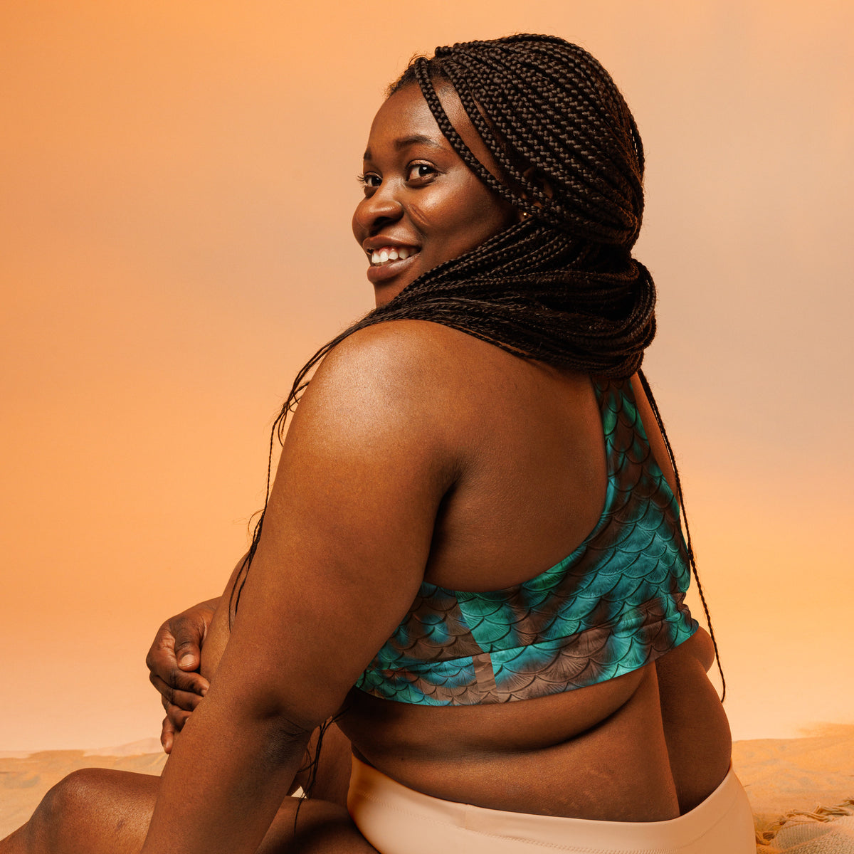 Queen Conch Longline Sports Bra