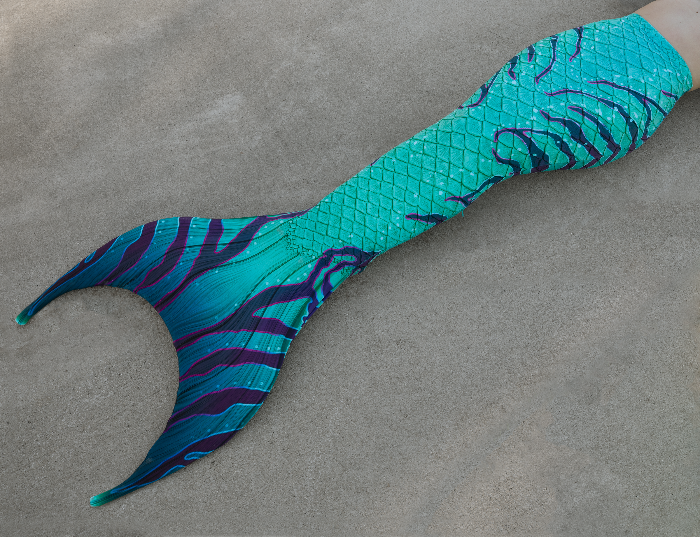 Luminosa Discovery Fabric Tail - READY TO SHIP