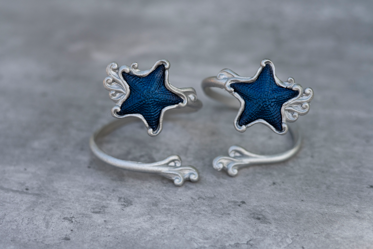 Vega Gilded Sea Star Silicone Arm Band