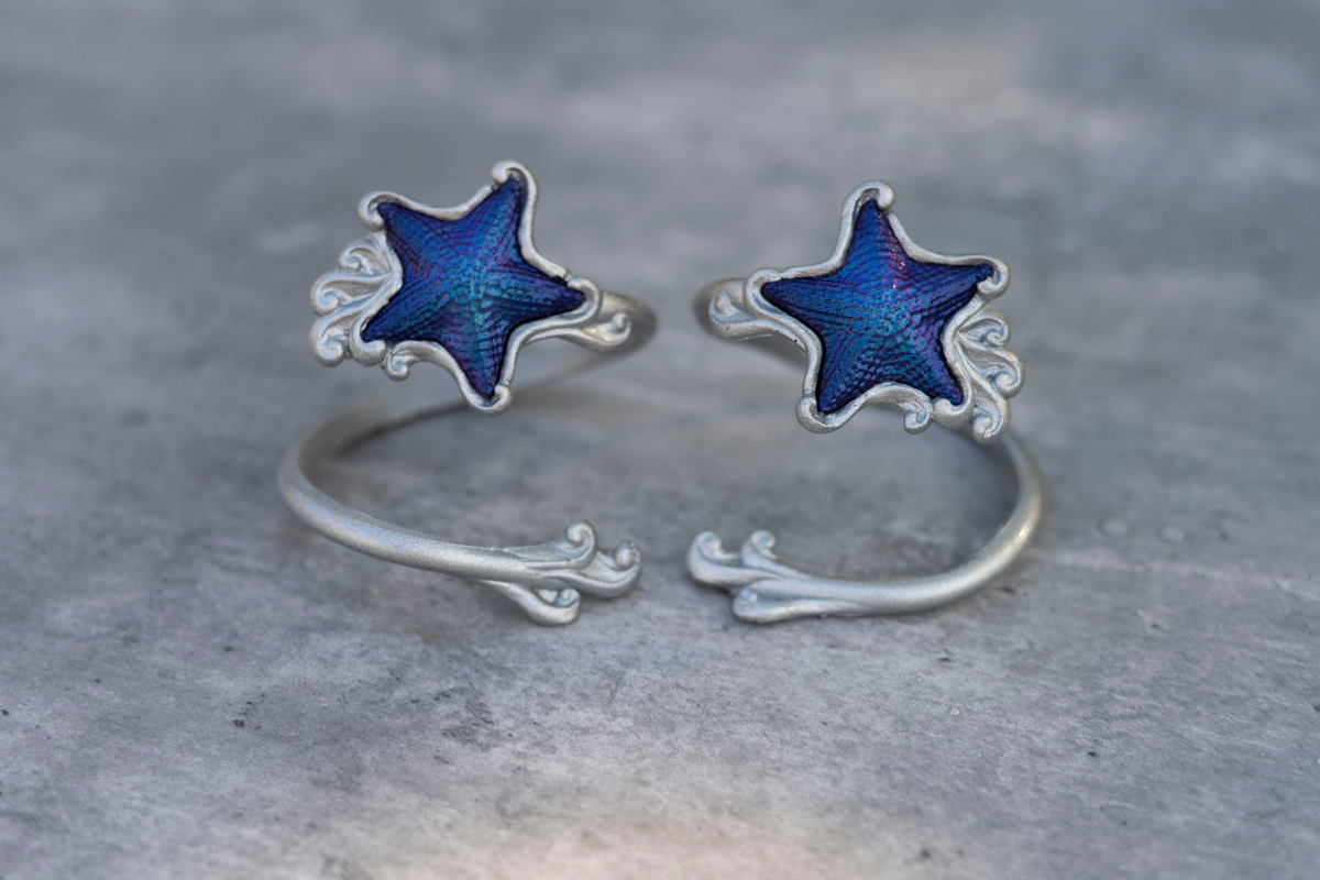 Wisp Gilded Sea Star Silicone Arm Band